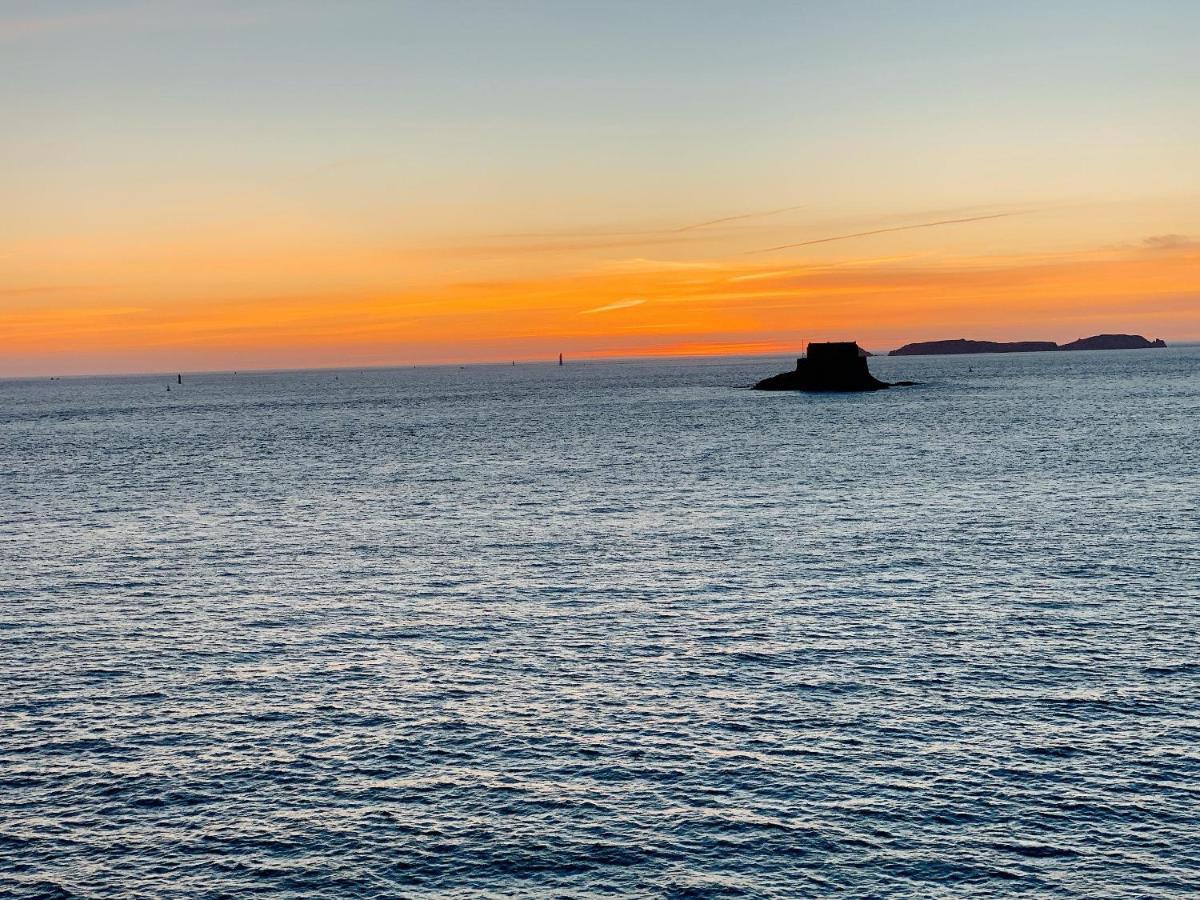 Appartement L'Emeraude A Saint Malo Intra-Muros Luaran gambar
